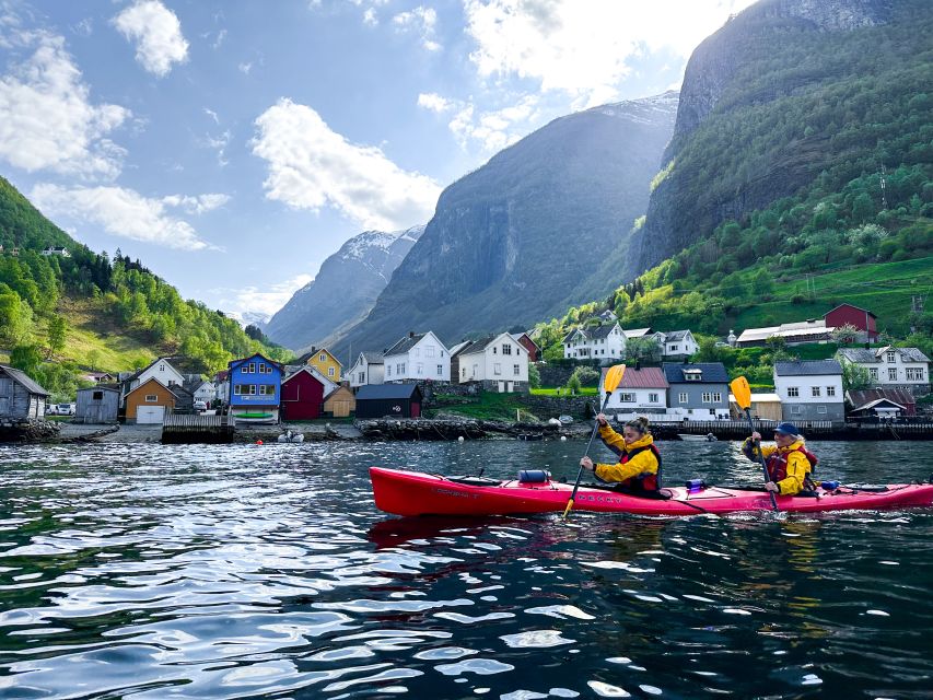 From Flåm: Nærøyfjord 3 Day Kayaking and Camping Tour - What the tour includes, and what you should bring anyway