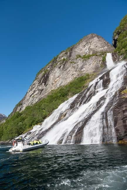 From Hellesylt: Experience Fjordsafari Geirangerfjord on RIB - Price and Value: What $83 Buys You for One Hour