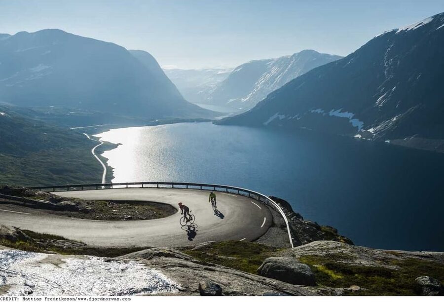 From Hellesylt: The Best of Geiranger Shore Excursion - Geiranger Skywalk and waterfall panoramas: how to get the best views fast
