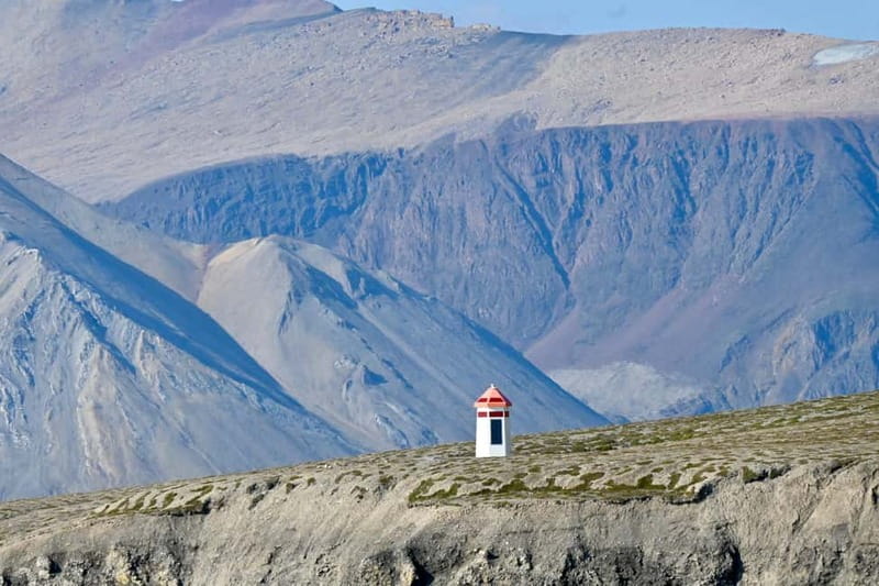 From Longyearbyen: Pyramiden Private Photo Tour w/ Transfer - Who this tour is for, and who might prefer a different style