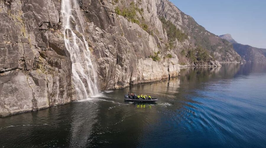 From Stavanger: Lysefjord RIB Boat Tour with Boathouse Visit - Wildlife and weather: manage expectations and get better photos