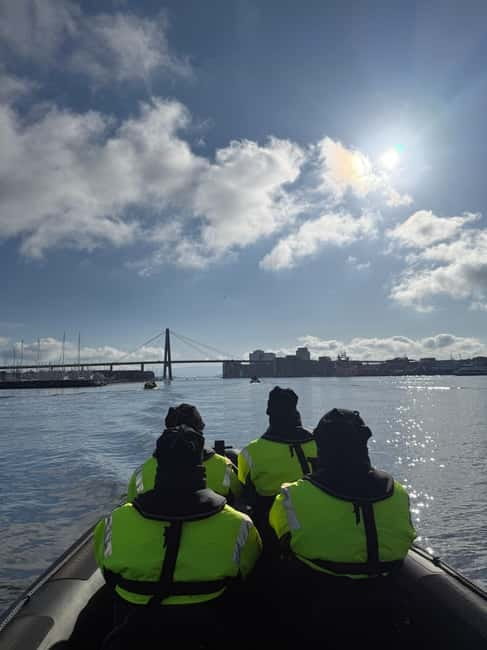 From Stavanger: Lysefjorden & Pulpit Rock Safari by RIB - Lysefjord sightseeing: the water-level difference you can feel