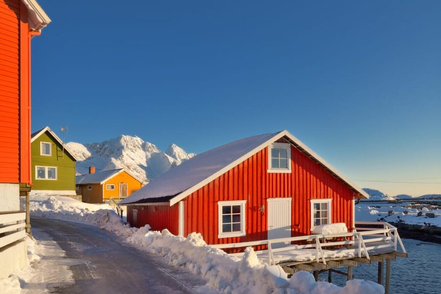 From Svolvaer: 2-Day Lofoten Highlights Photo Tour - Should you book the Svolvaer Lofoten Highlights Photo Tour?