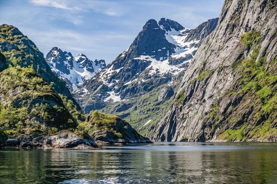 From Svolvær: Lofoten Islands Silent Trollfjord Cruise - The coast run: how the boat time stays interesting before Trollfjord