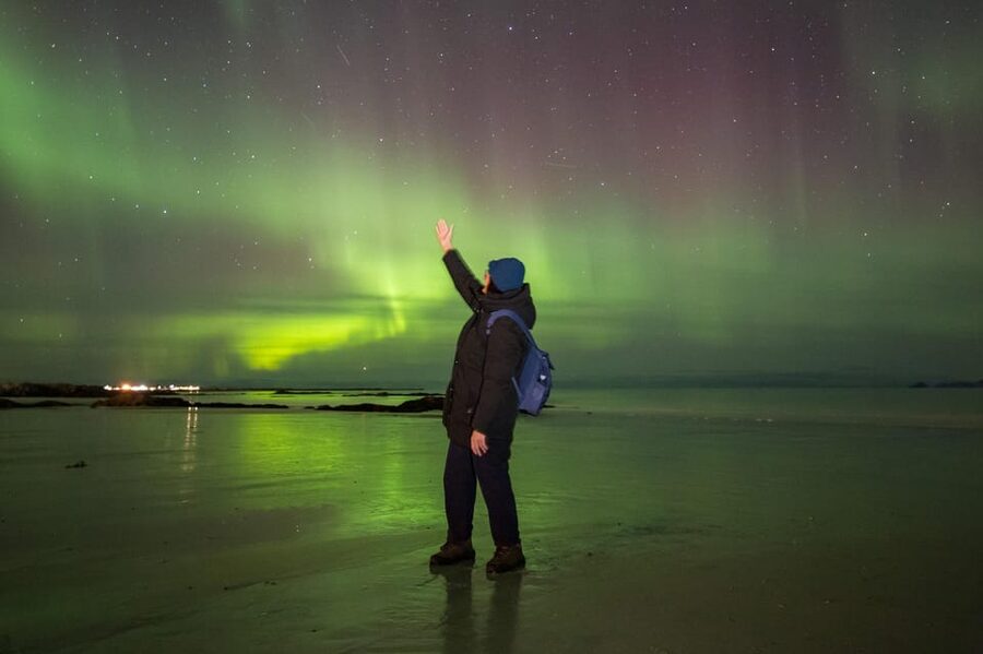 From Svolvaer: Private Northern Lights Search Trip - Key reasons this private aurora search works