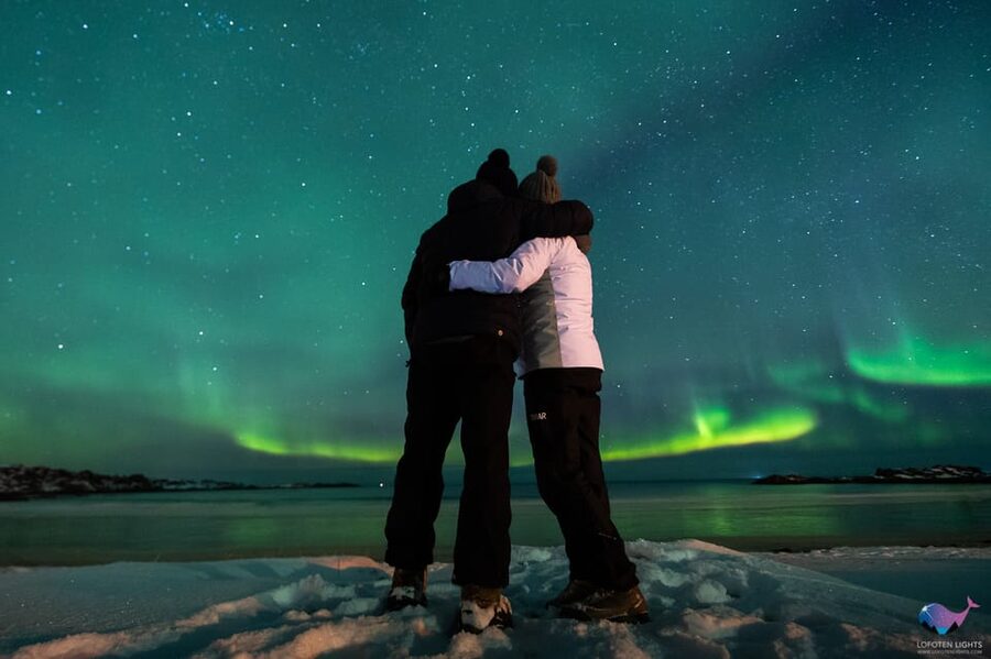 From Svolvaer: Private Northern Lights Search Trip - Price and value: what $494 per person buys you