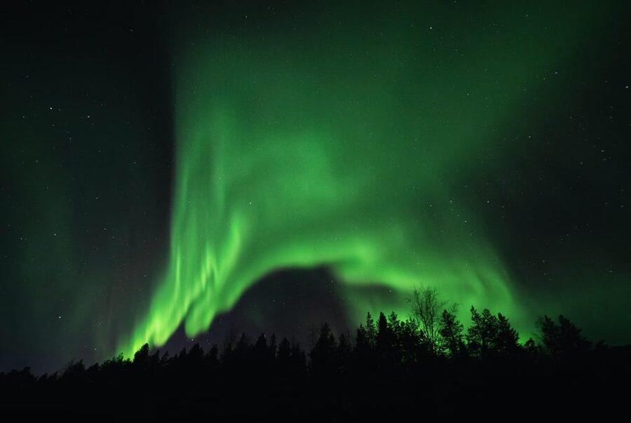 From Tromsø: Aurora Snowshoe Hike - Why This Tromsø Snowshoe Hike Feels Special After Dark