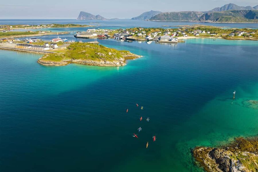 From Tromsø: Sea Kayaking Tour at Sommarøy - Beach Breaks and Local Stories: The Moments You Remember Later