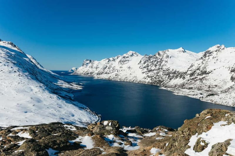 From Tromsø: Snowshoeing Hike with Picnic Lunch and Photos - From Trail Start to Summit: What the Snowshoe Hike Feels Like