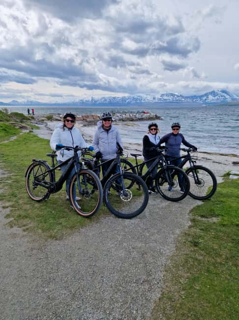 From Tromsø: Tromsø Highlights & History Tour With E-Bike - Key highlights that make this tour worth your time