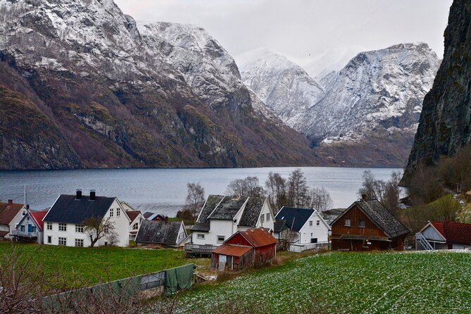 Full Day Private Tour to Flam with Pick Up - Stalheim and the Nærøydalen valley: where the view does the talking