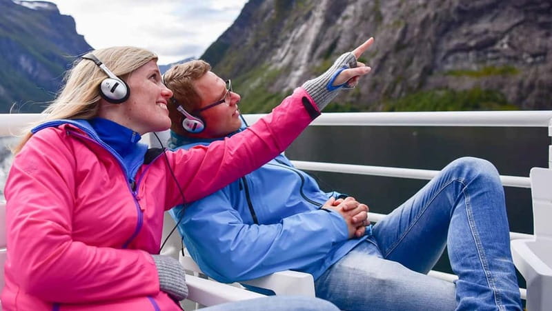 Geiranger: Fjord and Waterfalls Sightseeing Boat Trip - Getting on board at Hurtig boat pier, and where you should stand