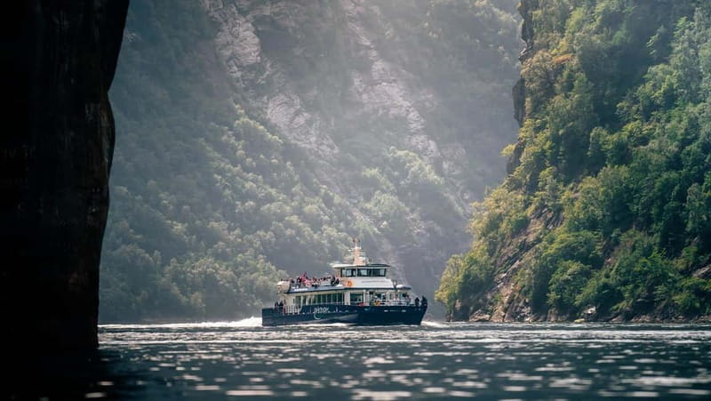 Geiranger: Fjord and Waterfalls Sightseeing Boat Trip - The GuideToGo - Official audio guide actually helps you follow the fjord
