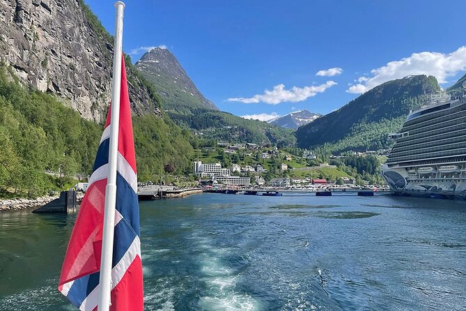 Geiranger Fjord Tour with Waterfall Tasting - Sailing Geiranger Fjord to Seven Sisters: The Cruise Portion Matters