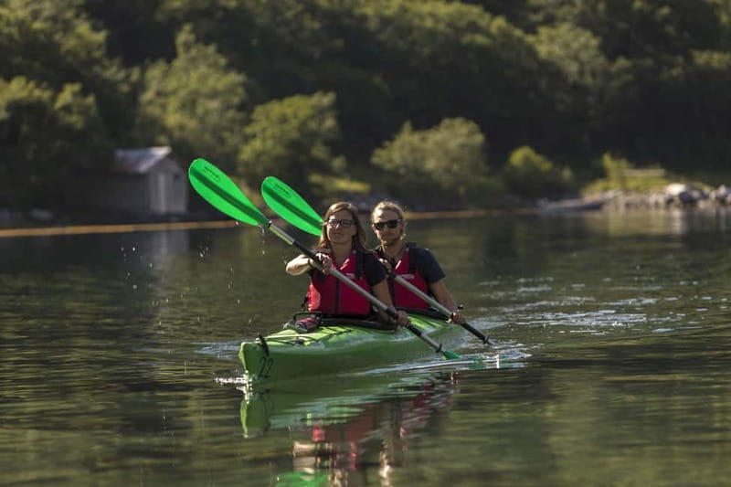 Geiranger: Guided Kayak Tour in Geiranger Fjord - Why kayaking Geirangerfjord gives you a better perspective