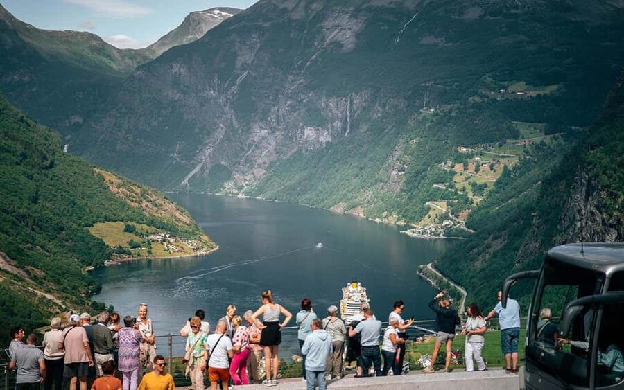 Geiranger: Panorama Bus Tours 1,5/2hr (Highlights viewpoint) - Key Points Worth Noting Before You Go