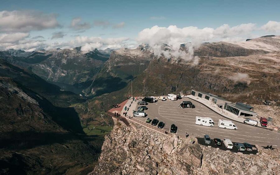 Geiranger: Panorama Bus Tours 1,5/2hr (Highlights viewpoint) - Quick Take: Flydalsjuvet First, Then Your Mountain Choice