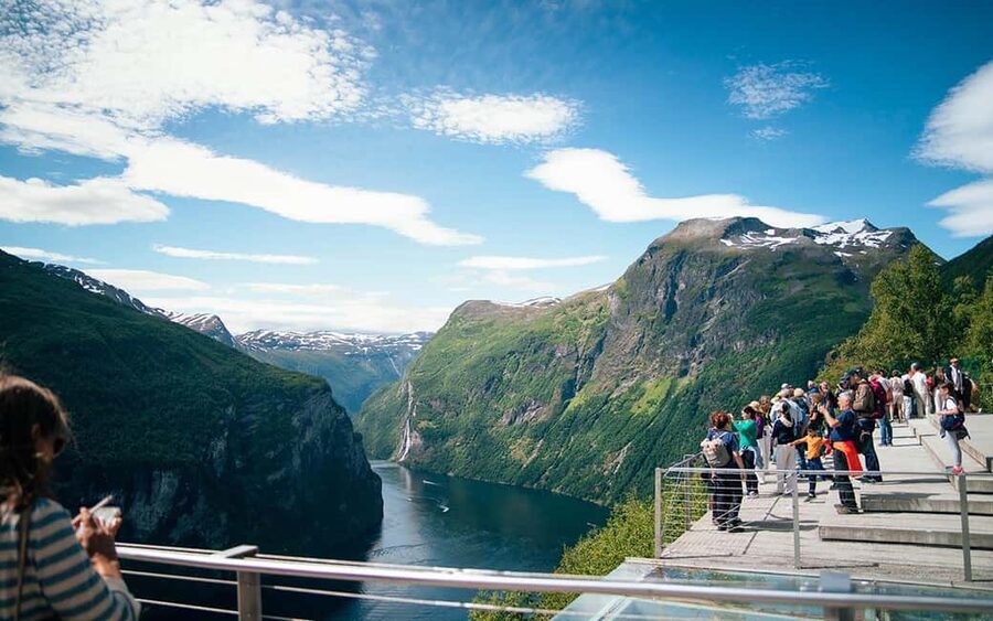 Geiranger: Panorama Bus Tours 1,5/2hr (Highlights viewpoint) - Meeting Point in Geiranger: Ticket Pickup and Avoiding Start Line Confusion