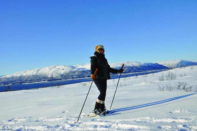 Guided Morning Snowshoe Hike with Huskies - Why this husky snowshoe hike works so well in Tromso