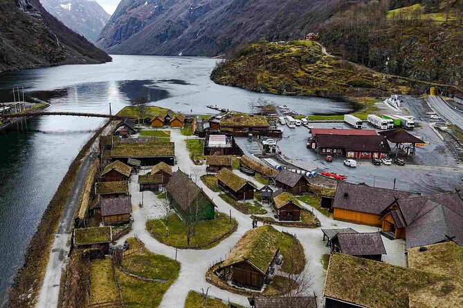 Guided tour to Viking Village, Nærøyfjorden Cruise & Flåm Railway - Flåm free time: small windows in winter, longer in summer