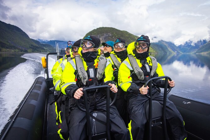 Hardangerfjord Ultimate RIB adventure from Ulvik - Getting there and arriving ready at Promenaden 3
