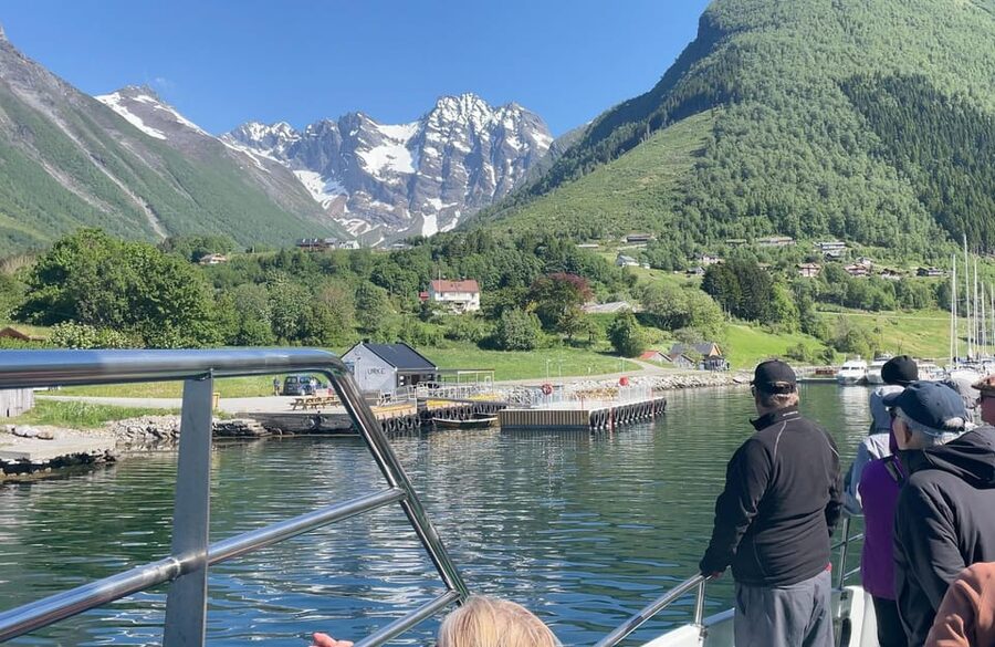 Hjørundfjord Fjord Cruise roundtrip from Ålesund - Who should book this cruise, and who should skip it