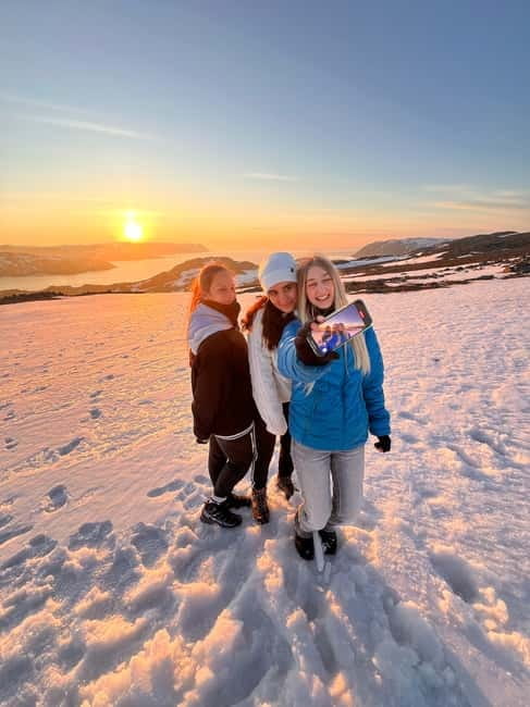 Honningsvåg: Hiking Tour. Arctic Ocean Views from Mountains - What Makes This Hike Work So Well: Sherpa Steps, Cabin Warmth, and a Loop