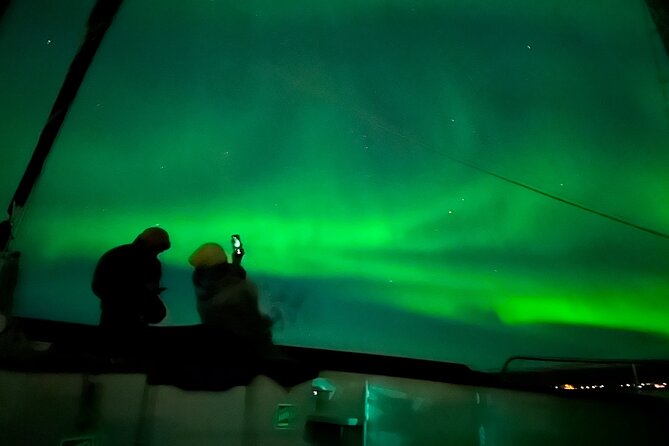 Luxury Northern Lights Yacht Cruise with Hot Tub from Tromsø - Key things that make this yacht cruise work
