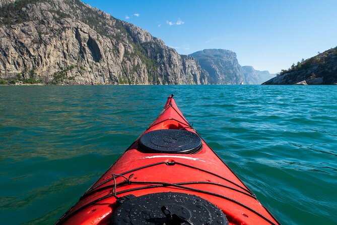 Lysefjord Kayak Safari - Stop 1, Fossånå fossen: waterfall views and a built-in break