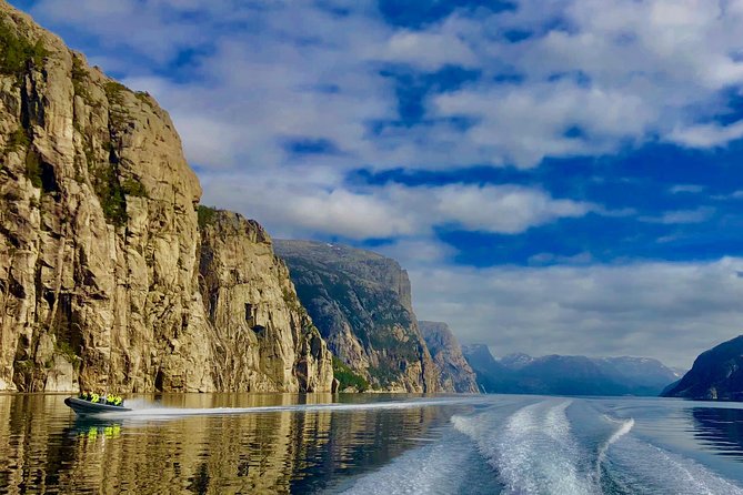 Lysefjord RIB Safari from Stavanger - Cruise out of port: seeing Stavanger from the sea side