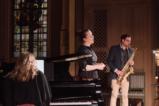 Midnight Concert in Tromsø Cathedral - Getting in the door: timing and what to do from 22:30 onward