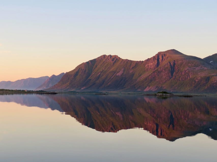Midnight sun safari - Comfort on open water: dry suits, gloves, and what to wear