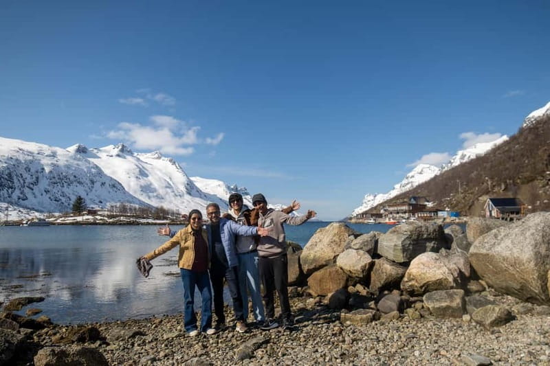Northern Lights Adventure in Tromsø with Free Photos - Value check: why $80 feels fair for a full night