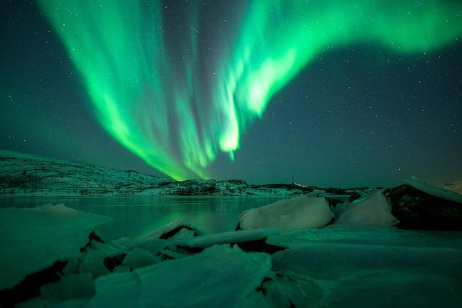 Northern Lights Big Bus Chase with Chasing Lights - How the chase in Tromsø actually plays out