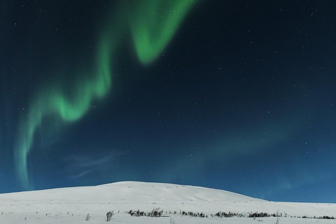 Northern lights cable car excursion - Light pollution and aurora chances: how this tour improves your odds