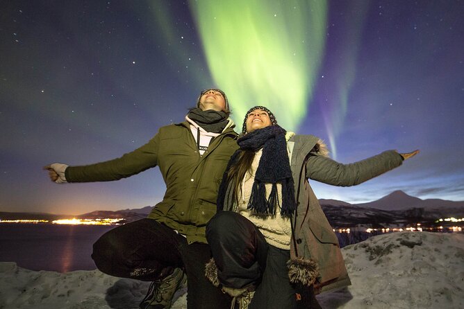 Northern Lights Chase with Photography from Tromsø - Stop 1 in Tromsø: warm-up time and setting up for night shooting