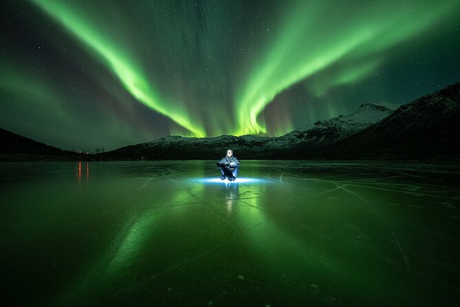 Northern Lights Expedition Tromsø - 6 people - Arctic Photo Guide - Price and value: what you get for about $296.92