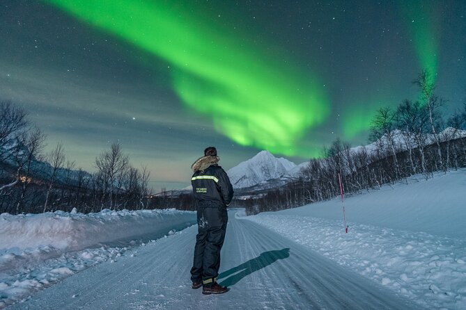Northern Lights Hunt with The Green Adventure - photos included - The Photo Promise: Professional Aurora Shots With a Small Watermark