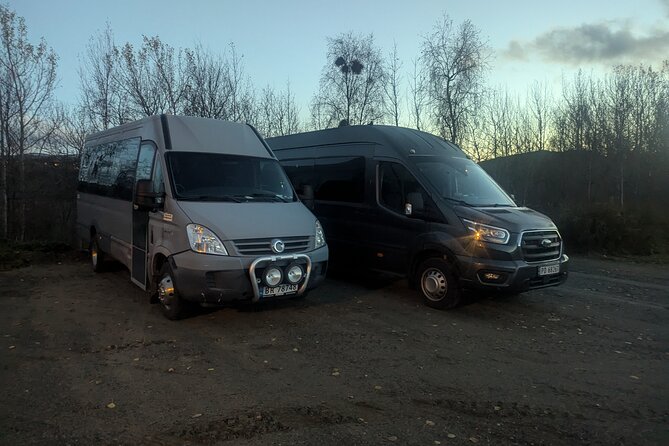 Northern Lights Minibus Chase Max 16 Person In Group - Weather, Road Closures, and Flexible Routing