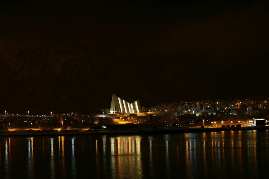 Norwegian Coastal Cities: Smartphone Audio Guide App - Key points worth knowing before you go