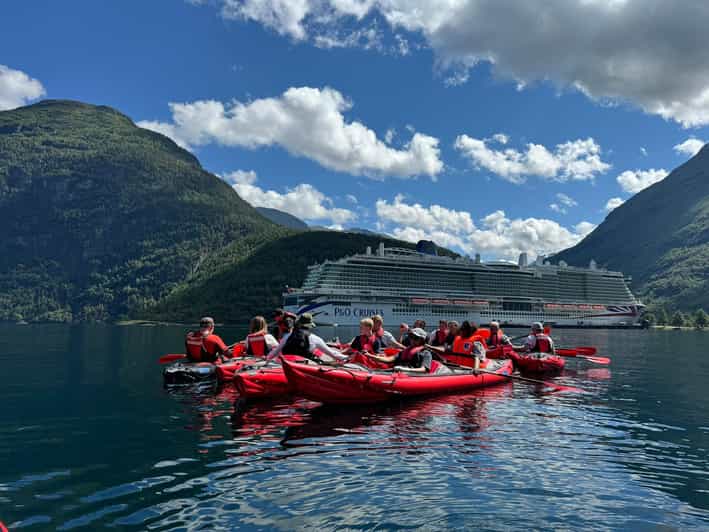 Olden: Experience Beginner-friendly Fjord Kayaking - What you actually do on the water in 2 hours
