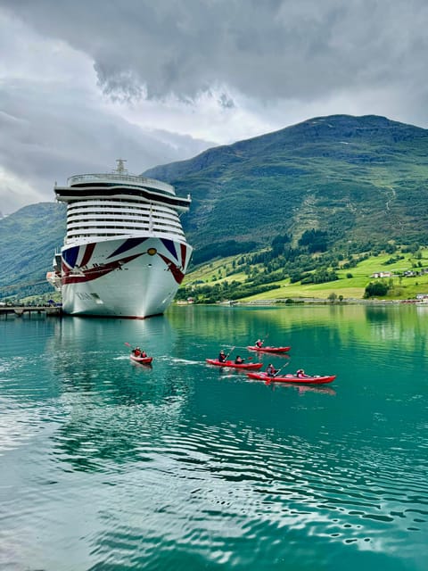 Olden: Experience Beginner-friendly Fjord Kayaking - Stable, beginner-friendly kayaks that reduce the stress