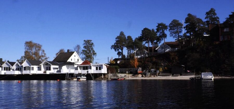 Oslo: 100% Electric Oslofjord Sightseeing Cruise - Inside comfort details that make a difference in Oslo weather