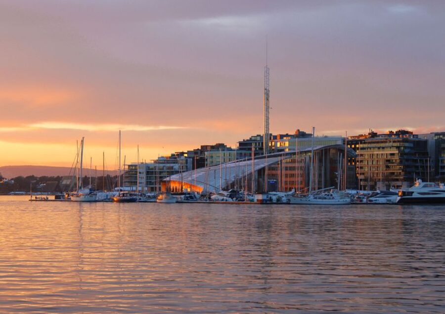 Oslo: 100% Electric Oslofjord Sightseeing Cruise - Timing and return to the city center