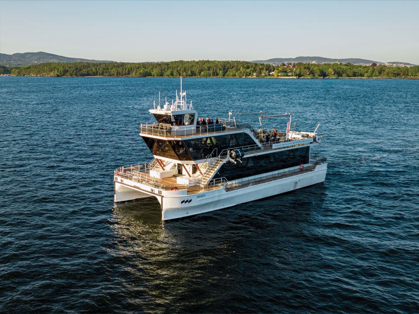 Oslo: 3-Course Dinner & Live Music Cruise on the Oslofjord - Course by course: how the meal fits the scenery