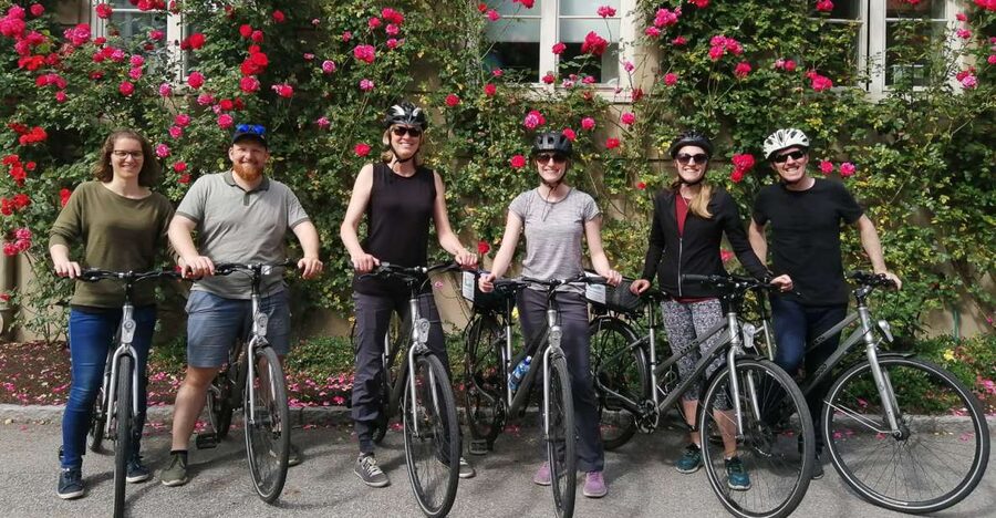 Oslo: 3-Hour Highlights Bike Tour - Winter tours: spiked tires and changing sight plans
