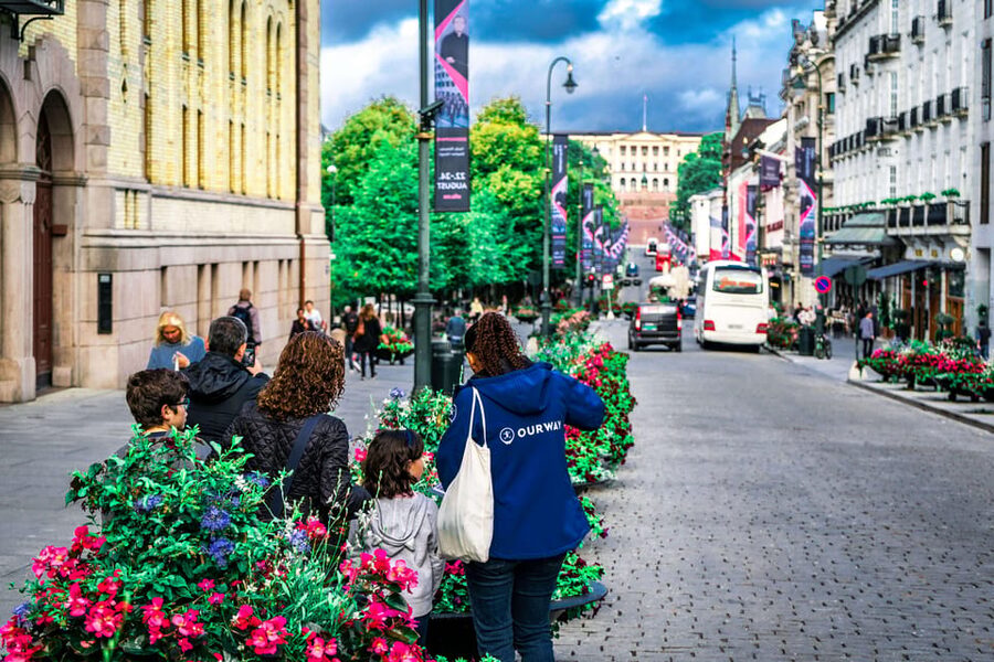 Oslo: 3-hour Highlights & Vigeland Park Private Walking Tour - From Alfred Nobel to the inner city, start strong at the Nobel Peace Center