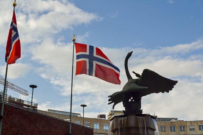 Oslo city center Tour - Rådhusplassen and Oslo City Hall: Nobel Peace Prize awarded here