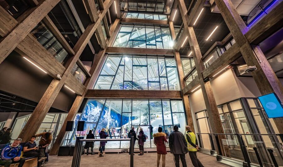 Oslo: Day Pass for Downhill Skiing at SNØ Ski Dome - Practical tips to make your day smoother