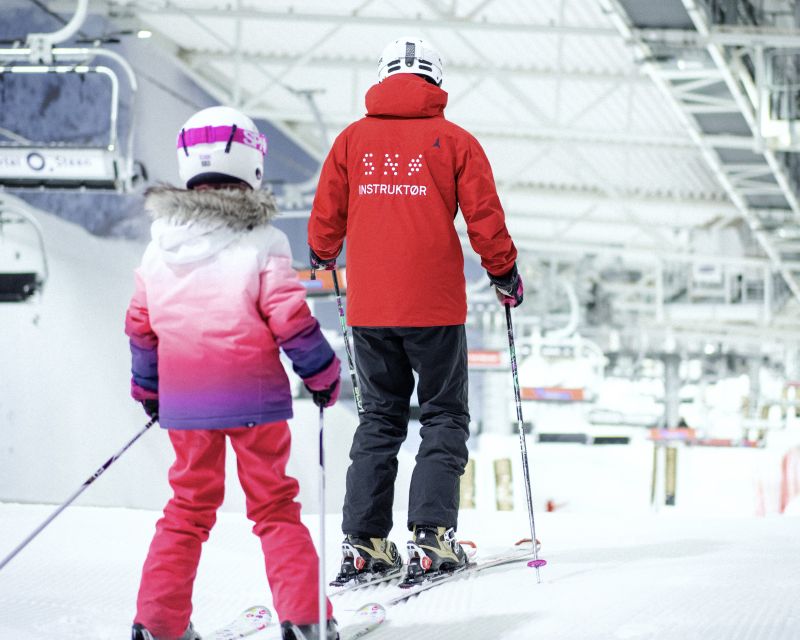 Oslo: Day Pass for Downhill Skiing at SNØ Ski Dome - The cross-country track hanging from the ceiling